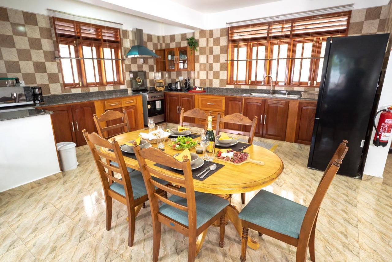La Belle Residence Self Catering Accommodation Vịnh Beau Vallon Ngoại thất bức ảnh